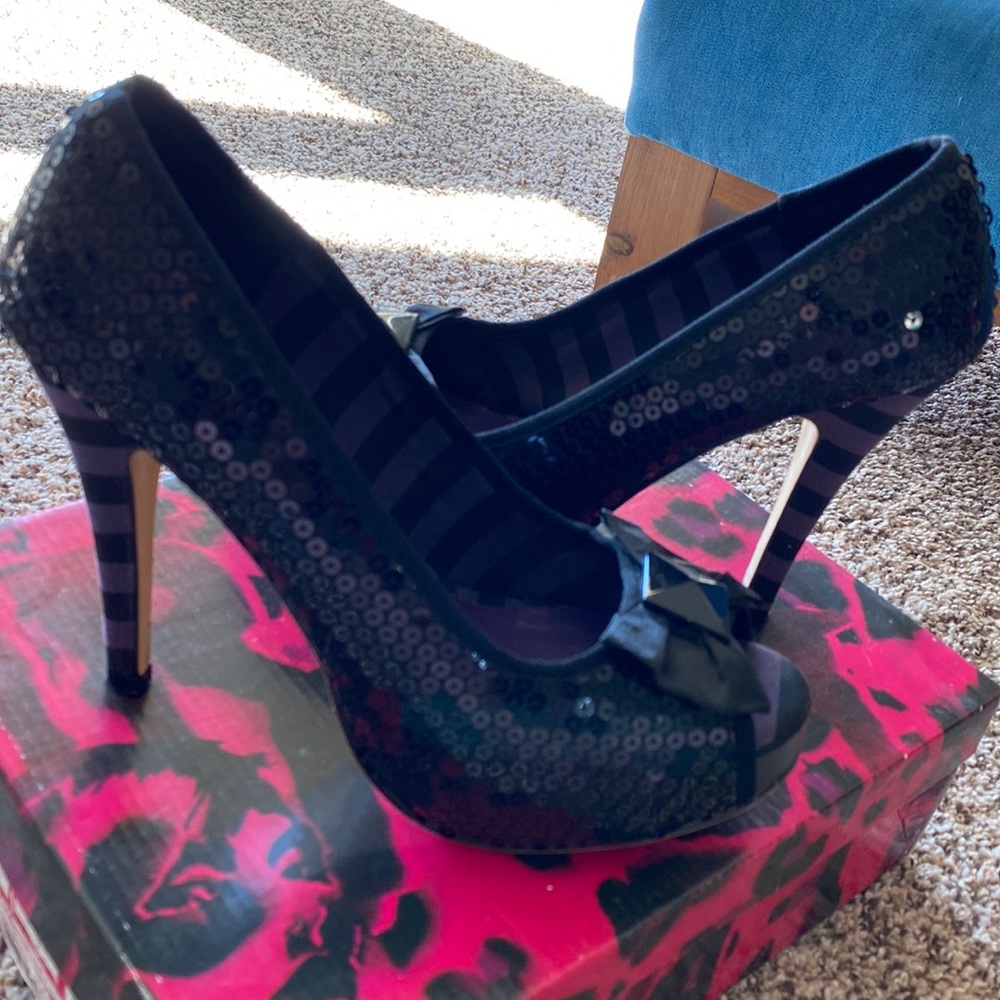 Rare! Iron Fist Ruby Slipper Platforms Purple Sz. 9💜